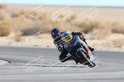 media/Jan-10-2025-CVMA Friday Practice (Fri) [[489e0da257]]/Group 4 and Trackday/Session 4 (Turn 16)/